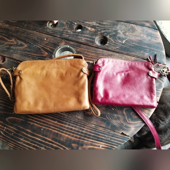 Wanderers Travel Co Venetian Passport purse bag - Picture 4 of 4